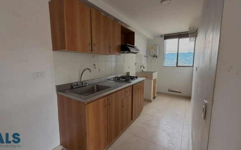Apartamento en Medellín en Loma de los Parra