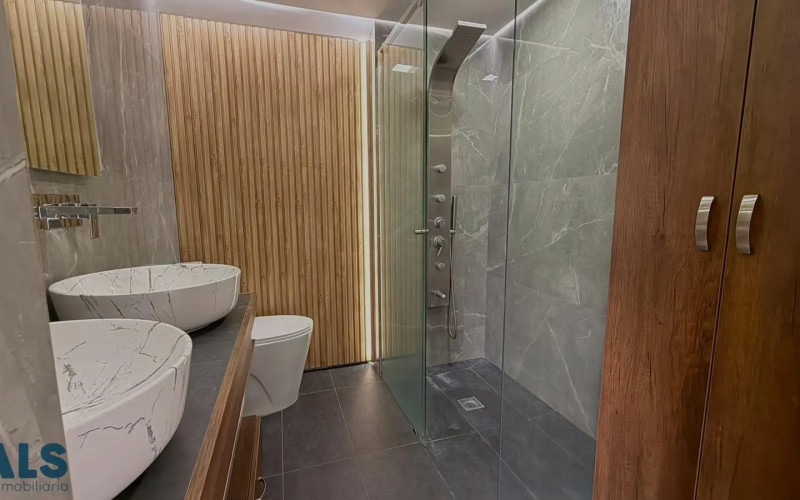 Apartamento en Medellín en Loma de los Parra