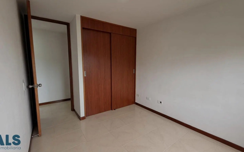 Apartamento en Medellín en Loma de los Parra