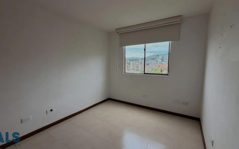 Apartamento en Medellín en Loma de los Parra