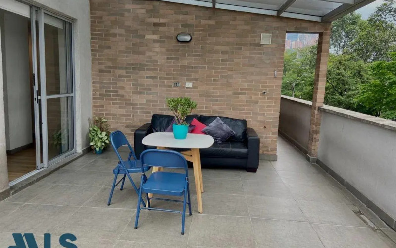 Apartamento en Medellín en Ciudad del Rio