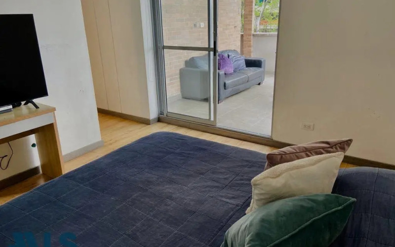 Apartamento en Medellín en Ciudad del Rio
