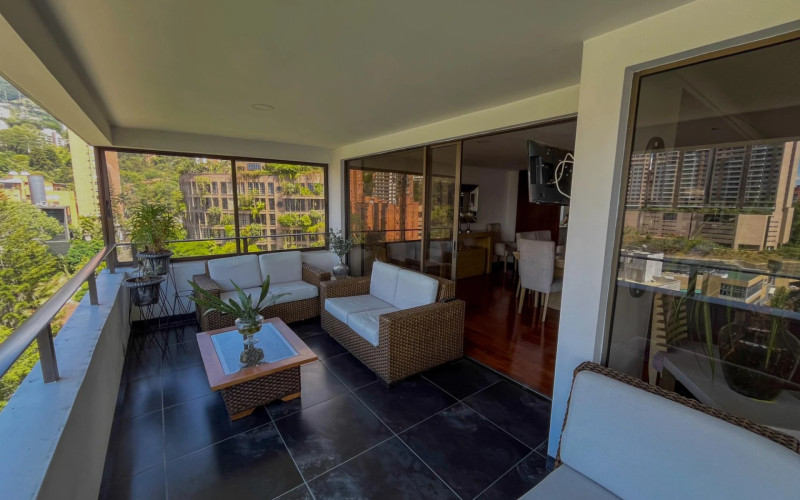 Apartamento en Medellín en El Campestre