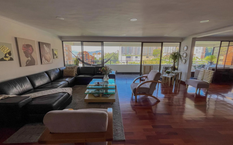 Apartamento en Medellín en El Campestre