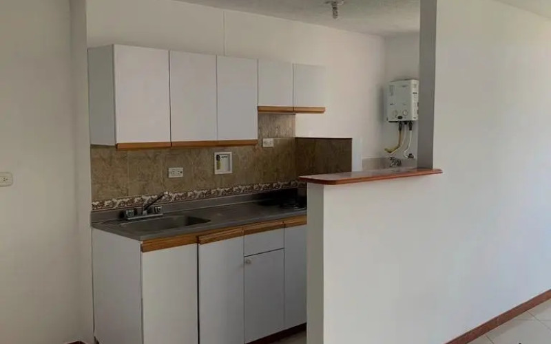 Apartamento en Medellín en Loma de San Julian