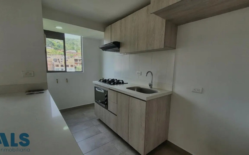 Apartamento en Medellín en Loma de Los Bernal
