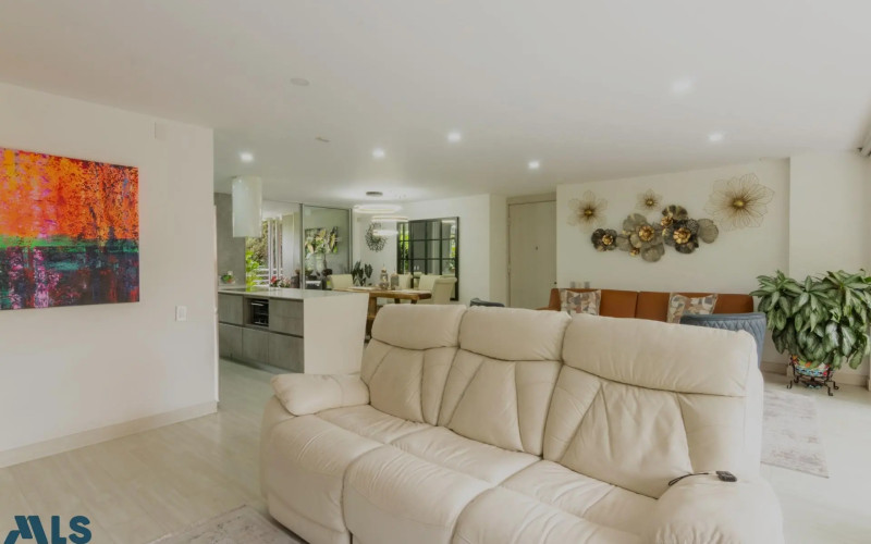 Apartamento en Medellín en Castropol