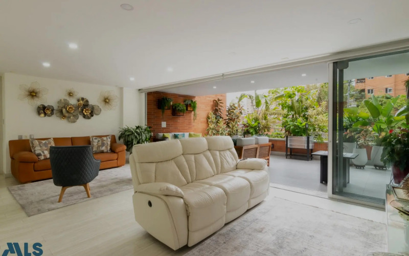 Apartamento en Medellín en Castropol