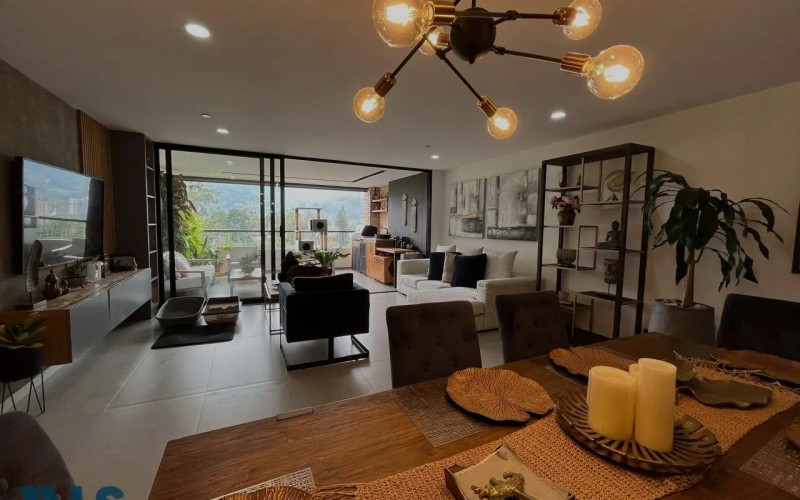 Apartamento en Envigado en Loma de Las Brujas