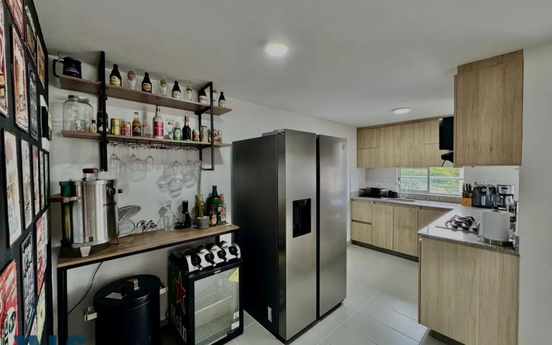 Apartamento en Medellín en Loma de Los Bernal