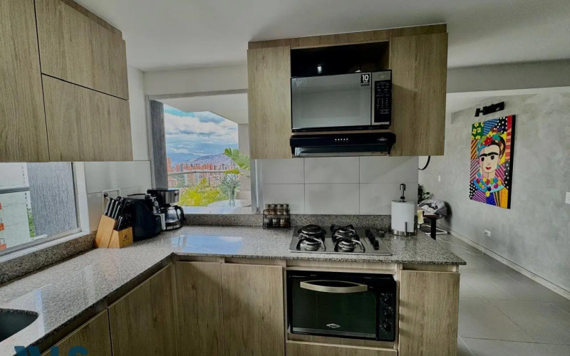 Apartamento en Medellín en Loma de Los Bernal