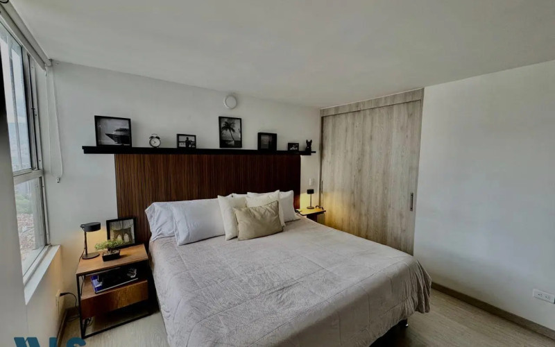 Apartamento en Medellín en Loma de Los Bernal