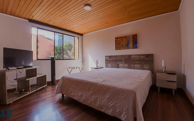 Apartamento en Medellín en Laureles