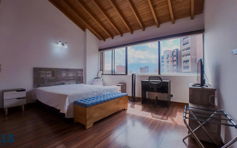 Apartamento en Medellín en Laureles