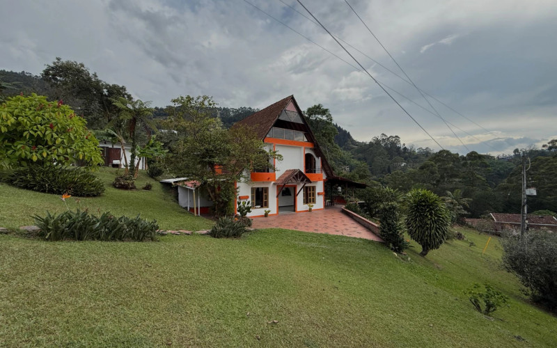 Casa en La Estrella en Sector Variante a Caldas