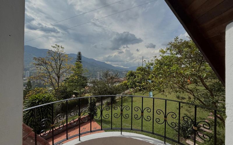 Casa en La Estrella en Sector Variante a Caldas