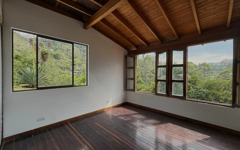 Casa en La Estrella en Sector Variante a Caldas