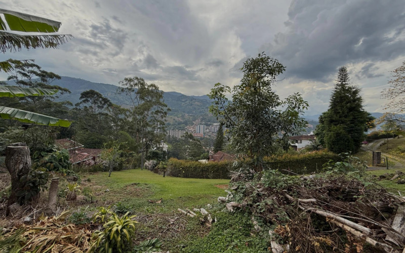 Casa en La Estrella en Sector Variante a Caldas