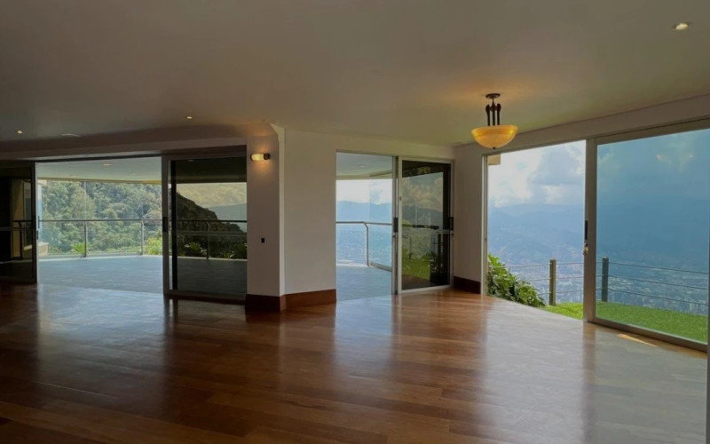 Casa en Medellín en Las Palmas