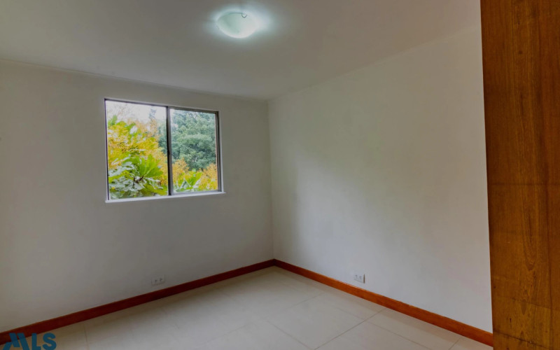 Apartamento en Medellín en Loma de los Parra