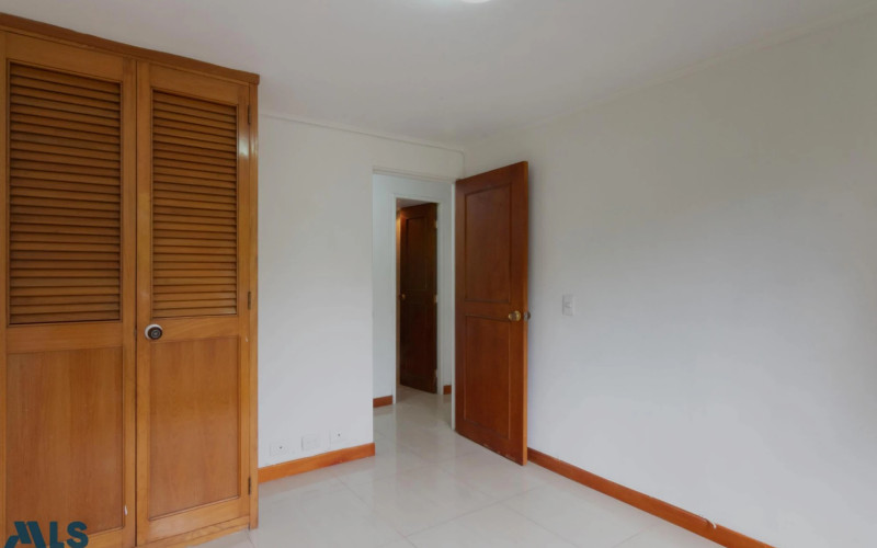 Apartamento en Medellín en Loma de los Parra
