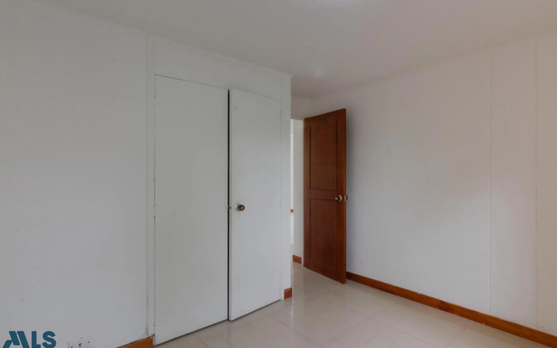 Apartamento en Medellín en Loma de los Parra