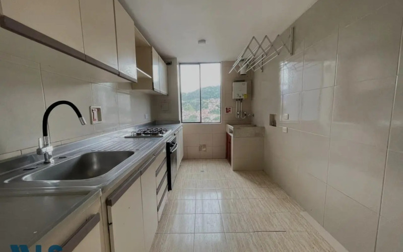 Apartamento en Medellín en Loma de Los Bernal