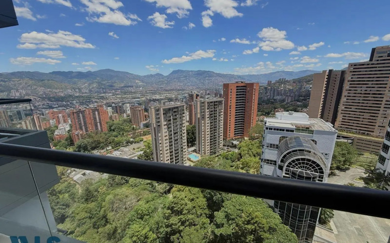 Apartamento en Medellín en El Tesoro