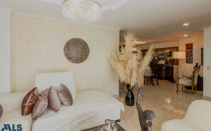 Apartamento en Medellín en Milla de oro