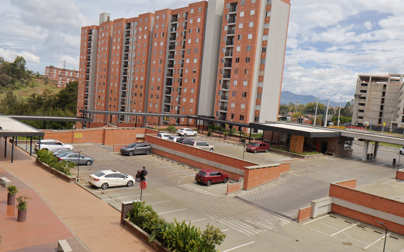 Apartment for Sale in Rionegro Fontibón | Ciudadela Río Vivo Turquesa Tower