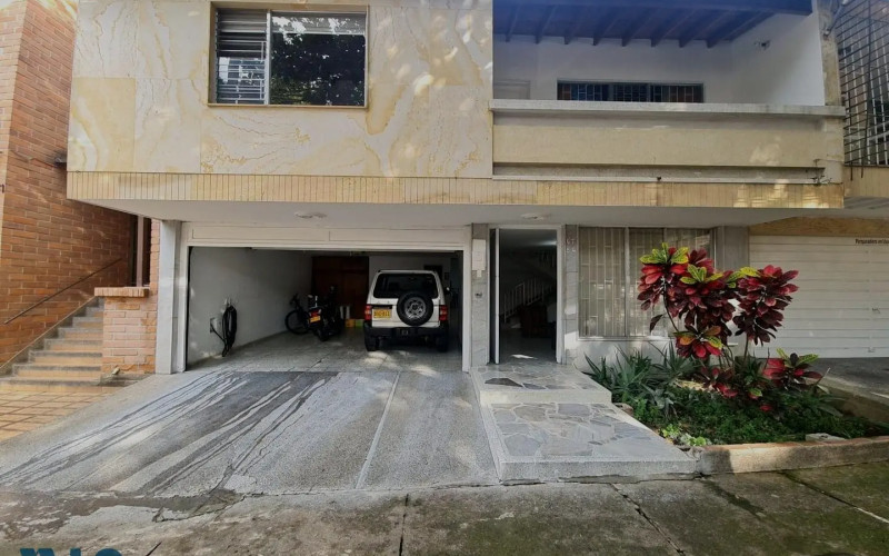 Casa en Medellín en La Floresta