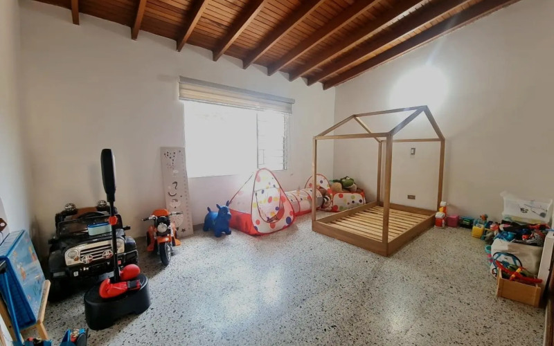 Casa en Medellín en La Floresta