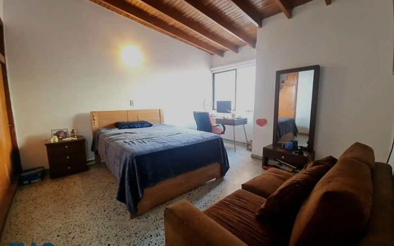 Casa en Medellín en La Floresta
