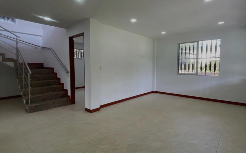 Casa en El Carmen en V. Aguas Claras 