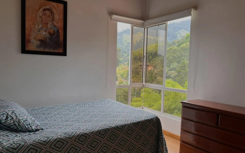 Casa en La Estrella en La Tablaza