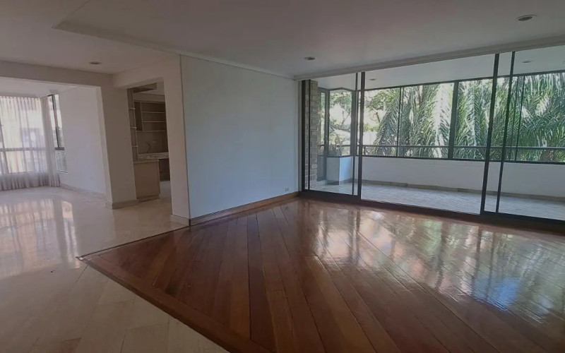 Apartamento en Medellín en La Tomatera