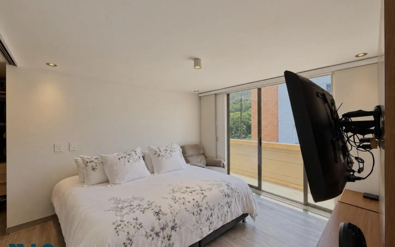 Apartamento en Medellín en Loma del Encierro