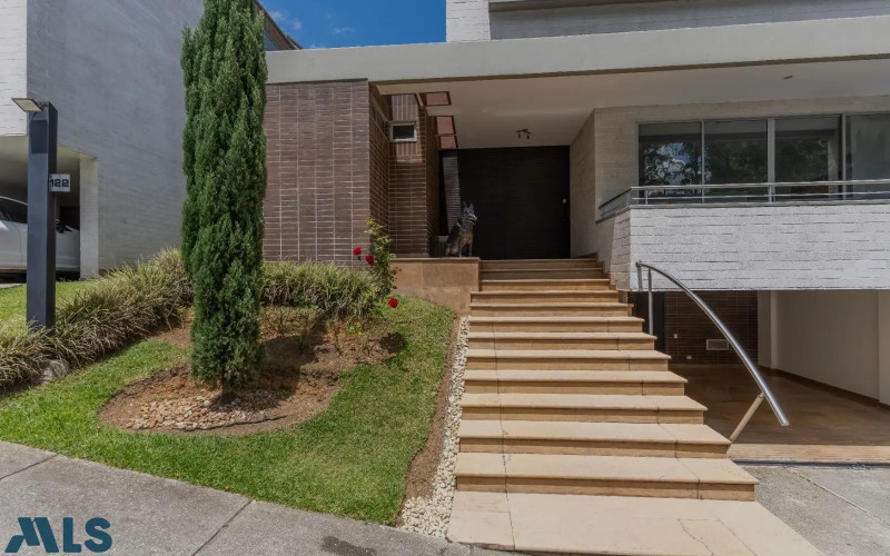 Casa en Medellín en San Lucas