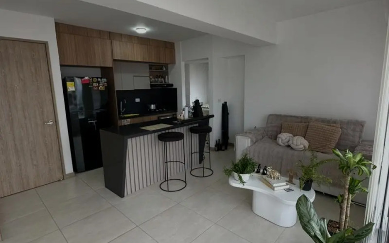Apartamento en Sabaneta en Las Lomitas