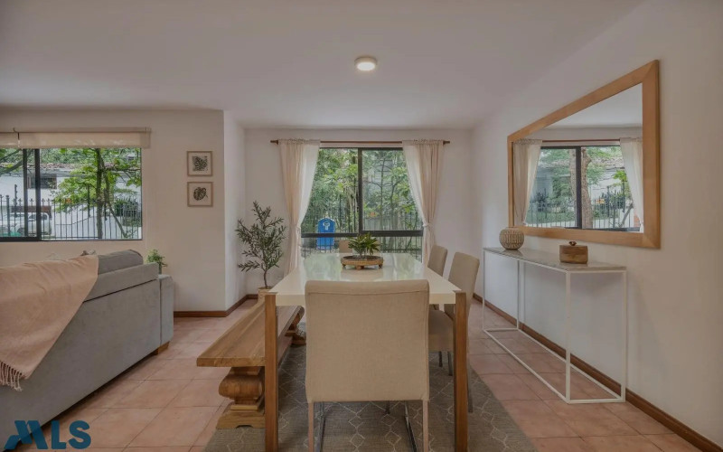Apartamento en Medellín en Las Lomas Nº 1