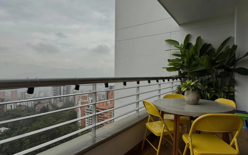 Apartamento en Medellín en El Tesoro