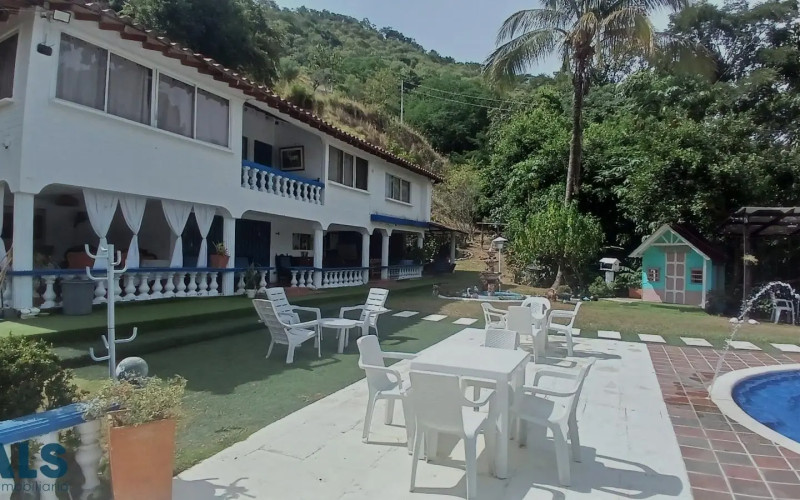 Finca Recreativa en Sopetrán en Las Cabañas
