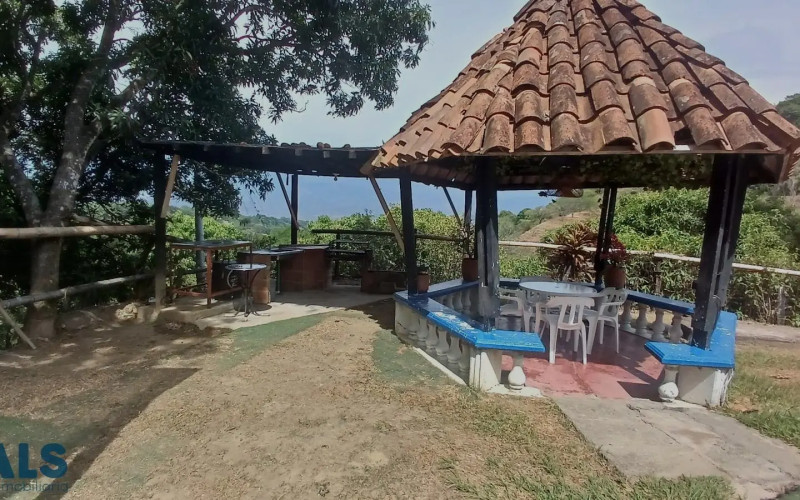 Finca Recreativa en Sopetrán en Las Cabañas