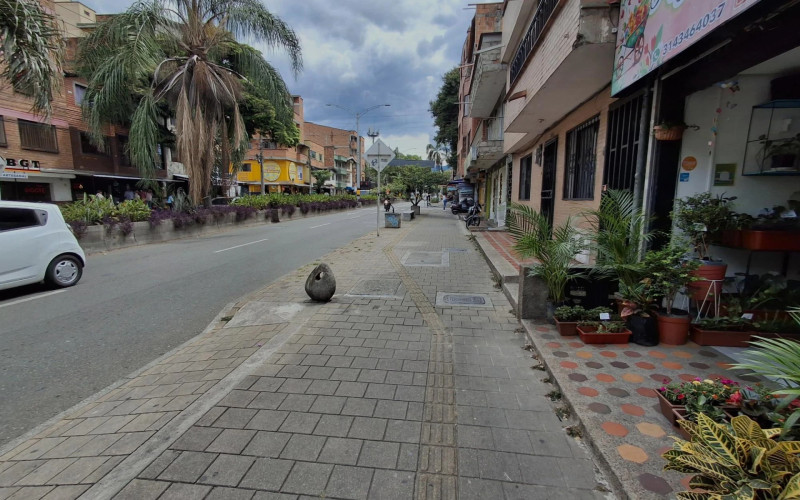 Local Comercial en Itagüí en Santa María No 2