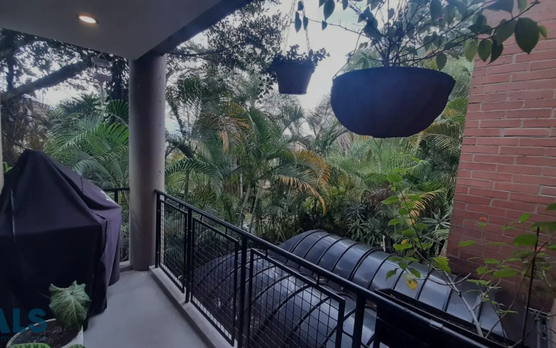 Apartamento en Envigado en Loma del Escobero