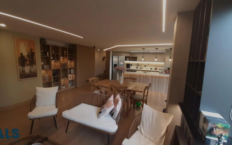 Apartamento en Envigado en Loma del Escobero
