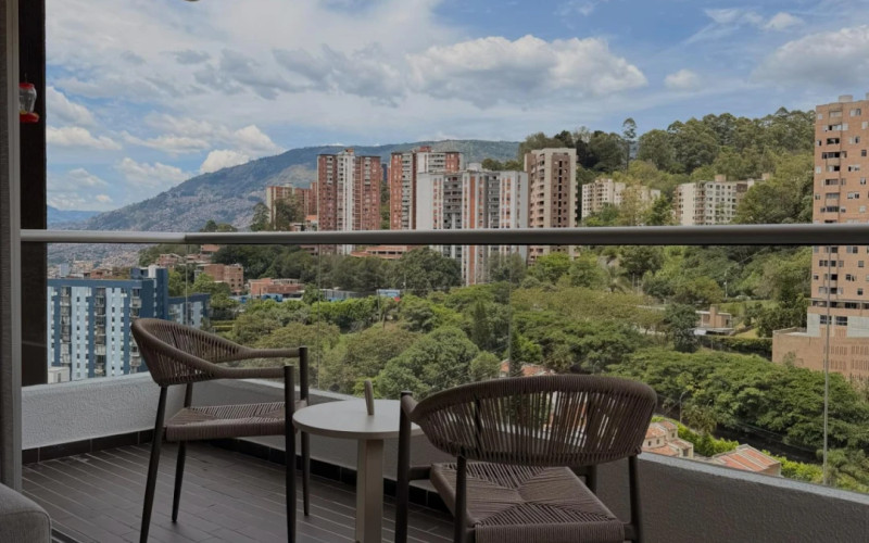 Apartamento en Medellín en Loma del Indio
