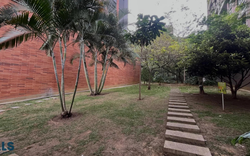 Apartamento en Medellín en Castropol