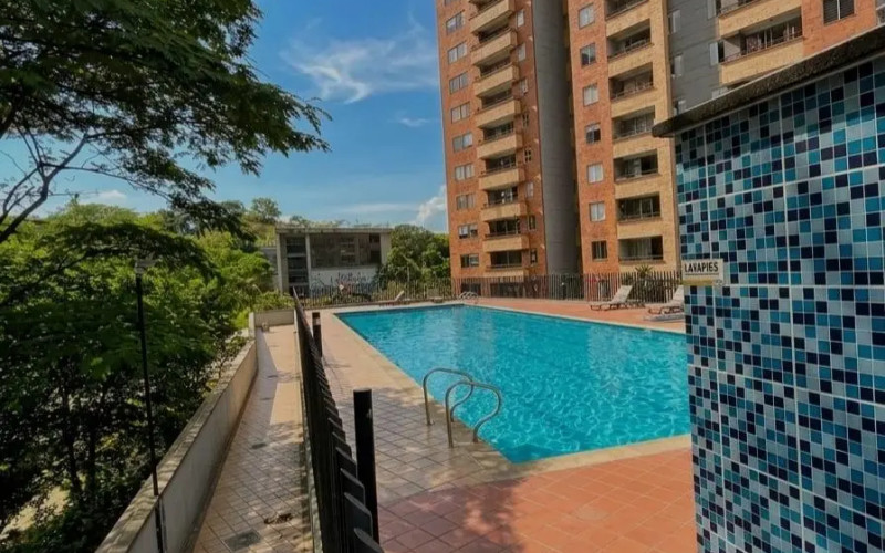 Apartamento en Medellín en Los Colores
