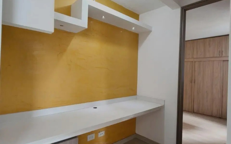 Apartamento en Medellín en Los Colores